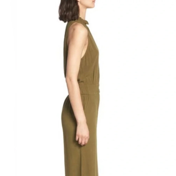 Chelsea28  Sleveless Olive Green Wide Leg Crop Jumpsuit - Picture 6 of 8